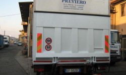 camion usato con sponda alzatrice Emilia romagna 2.jpg
